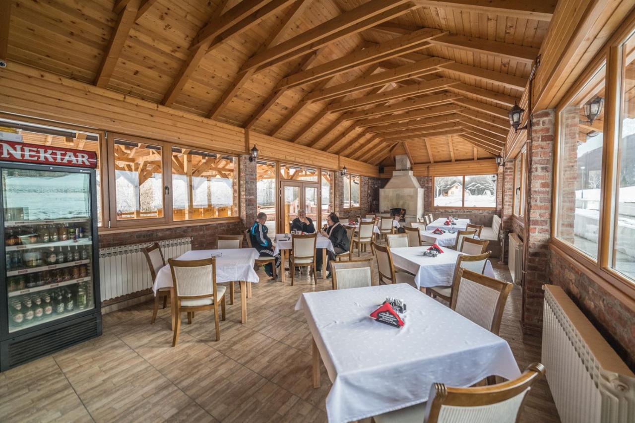 Vila "Volujak" Tjentiste Exteriör bild