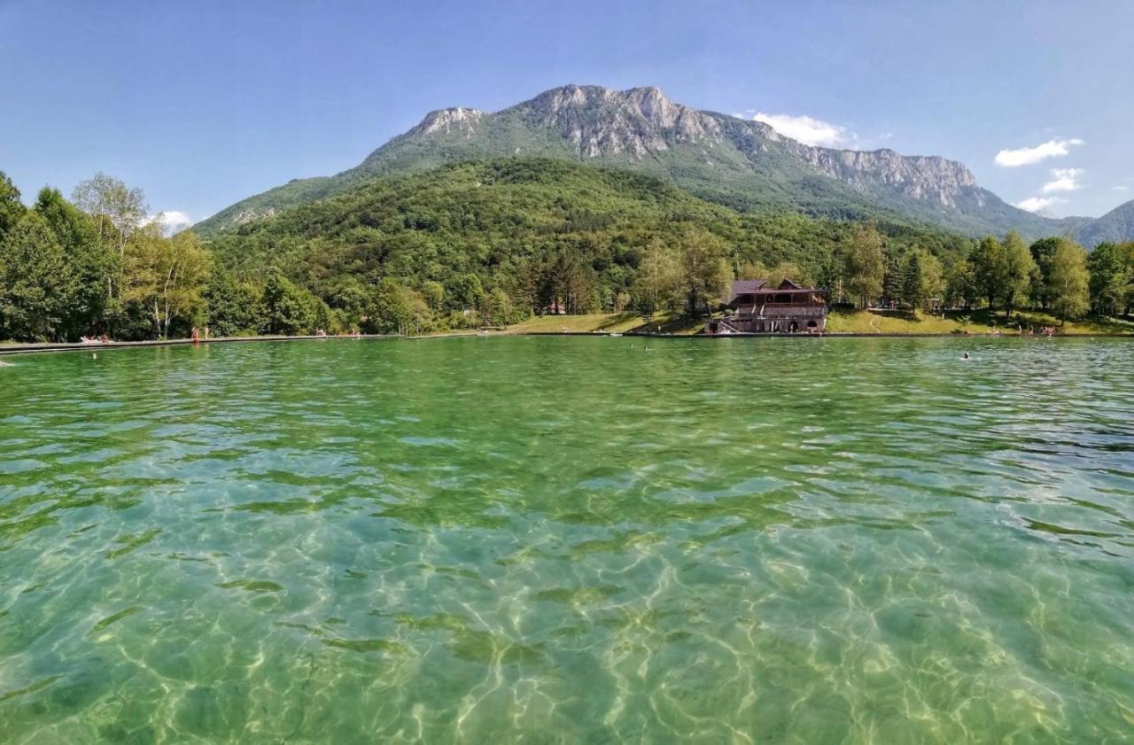 Vila "Volujak" Tjentiste Exteriör bild